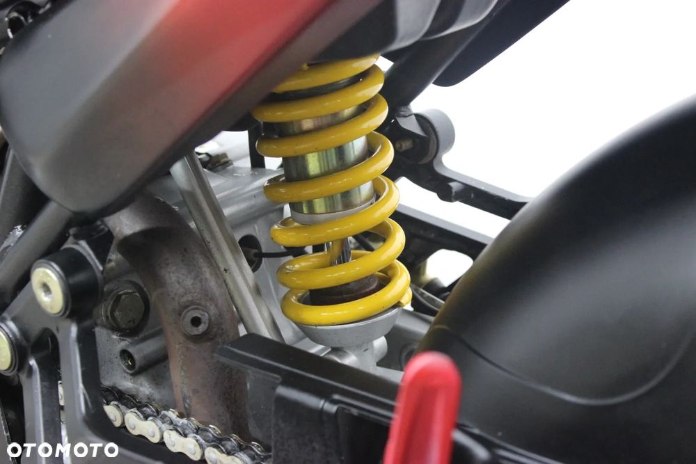 Ducati Monster - 27