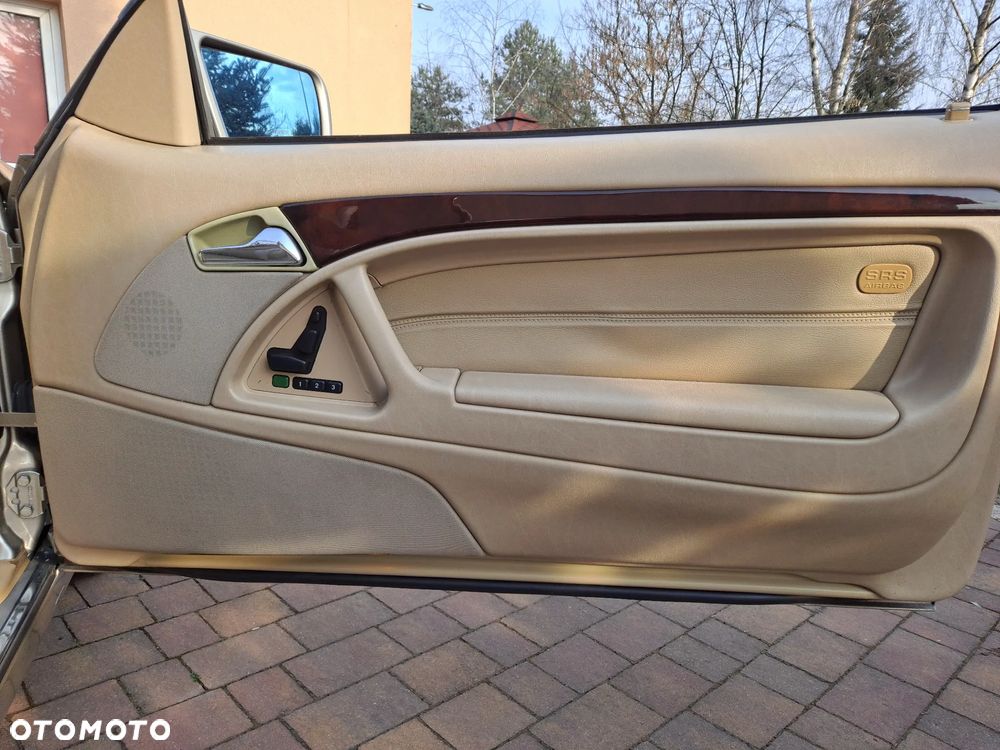 Mercedes-Benz SL - 19