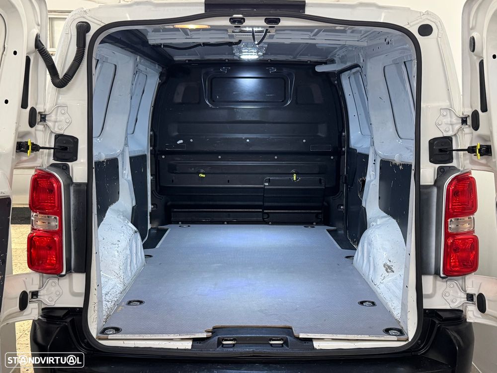 Opel VIVARO L3H1 / 3 LUGARES / NACIONAL / IVA DEDUTIVEL / GARANTIA - 4