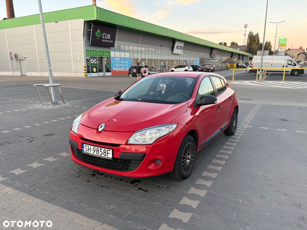 Renault Megane 1.6 16V Color Edition - 1