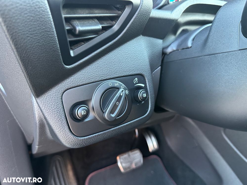 FORD Kuga 2018 — imagine 19
