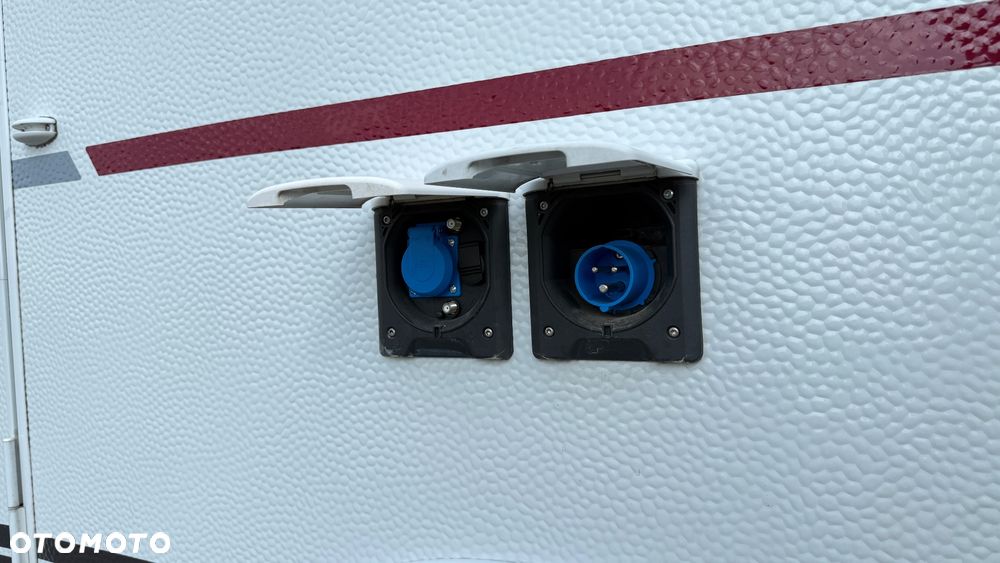 Dethleffs 495 FR C-GO - 13