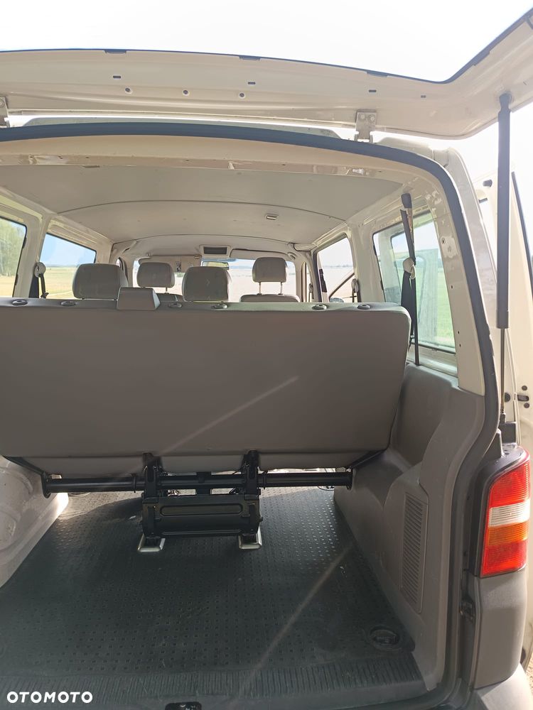 Volkswagen Transporter - 7
