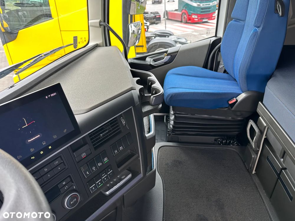 Volvo 2024 VOLVO FH 4x2 460KM I-Save Globetrotter XL!!! - 9