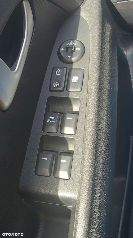 Kia Sportage 1.7 CRDI S 2WD - 8