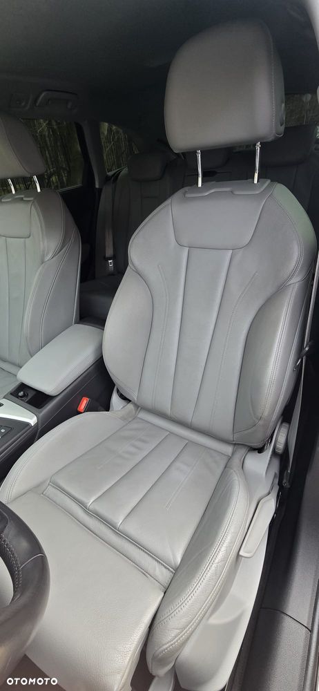 Audi A4 Avant 2.0 TFSI ultra Design S tronic - 17