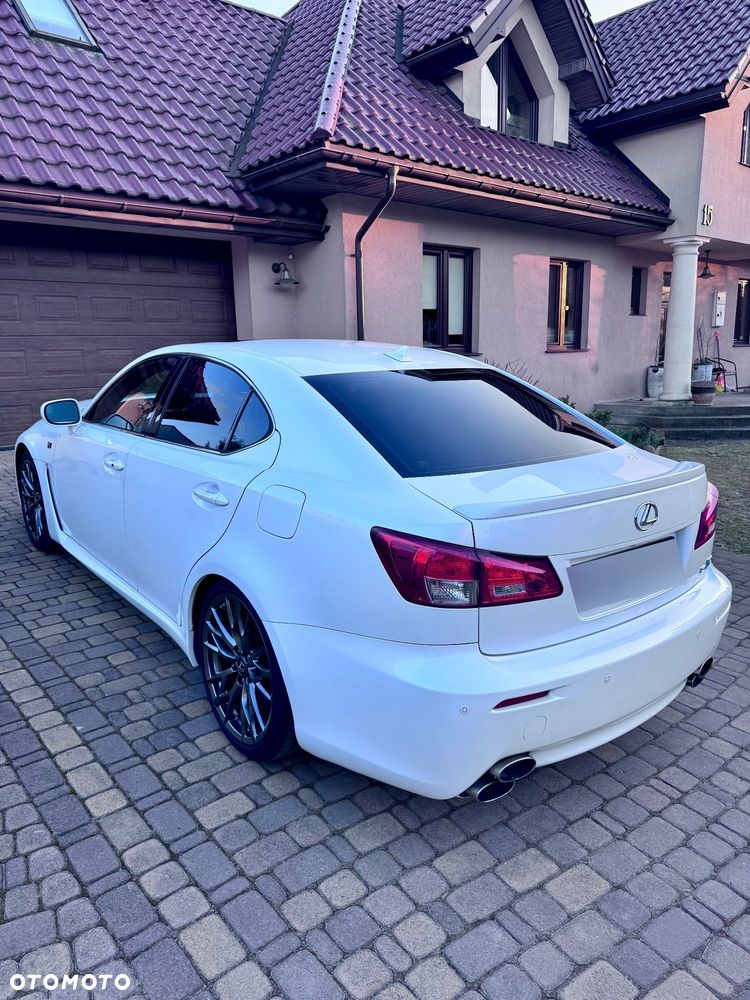 Lexus IS - 11