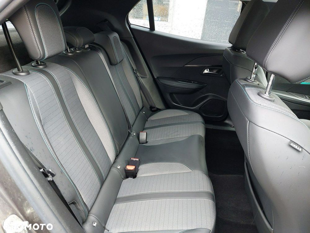 Peugeot 2008 - 28