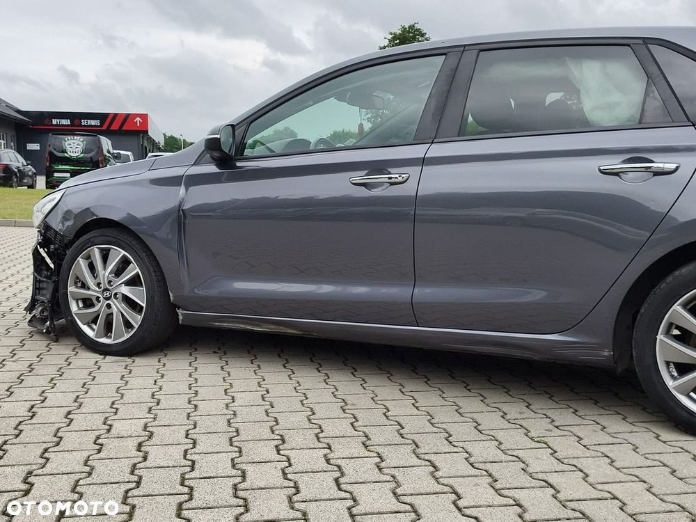 Hyundai i30 - 19