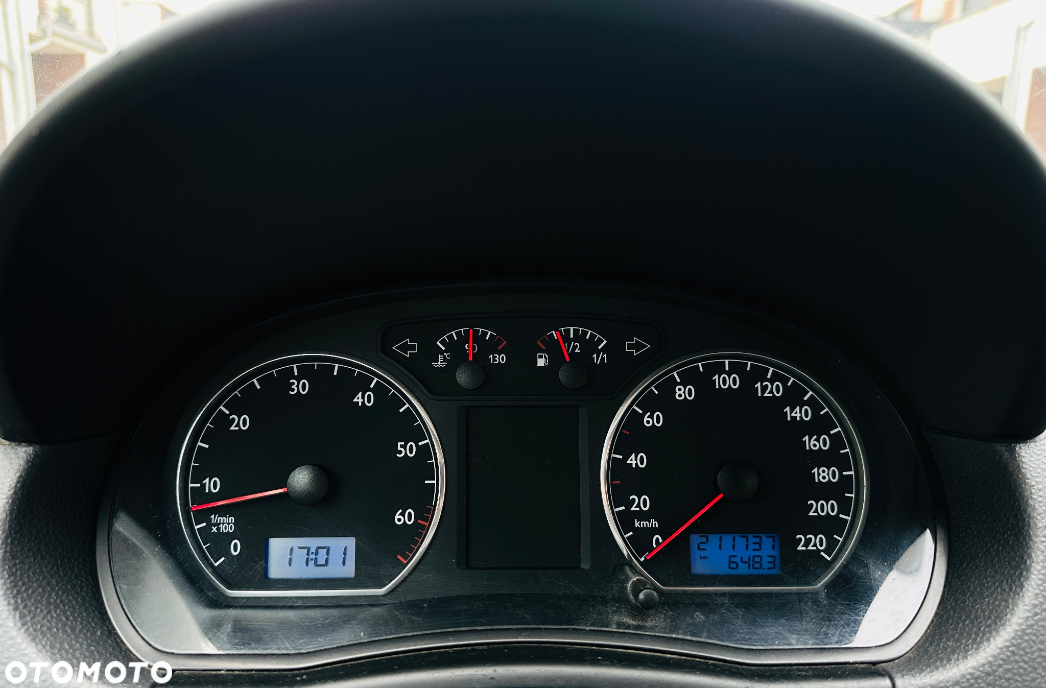 Volkswagen Polo 1.4 16V Fun - 25