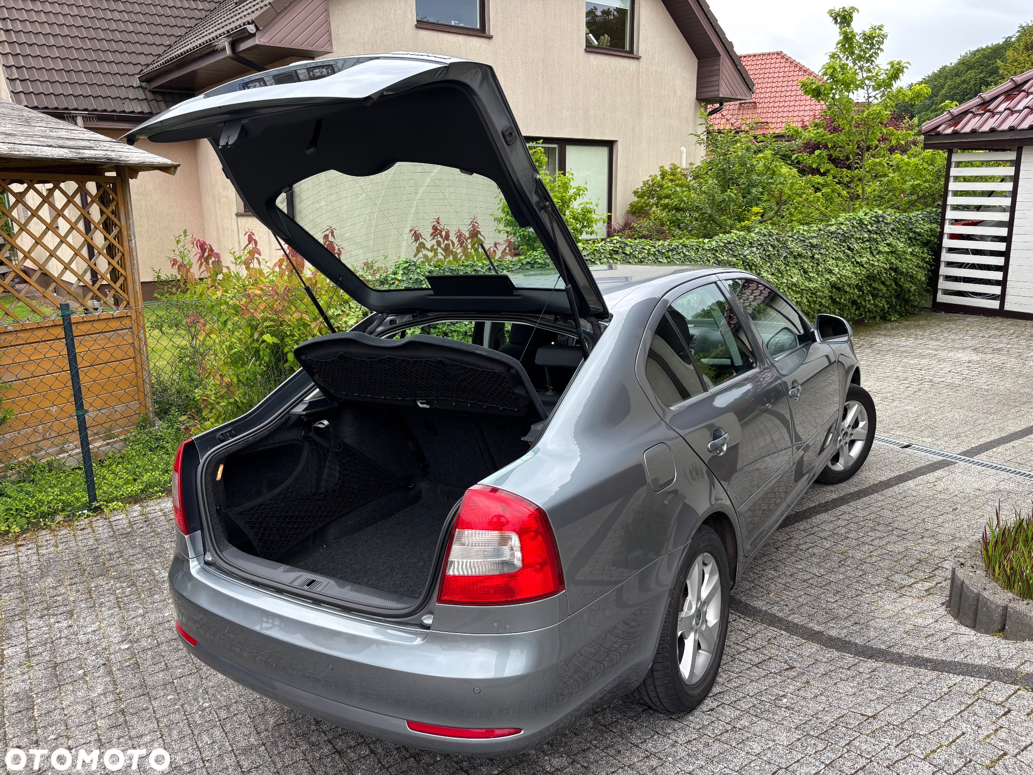 Skoda Octavia 1.8 TSI Family Plus - 25