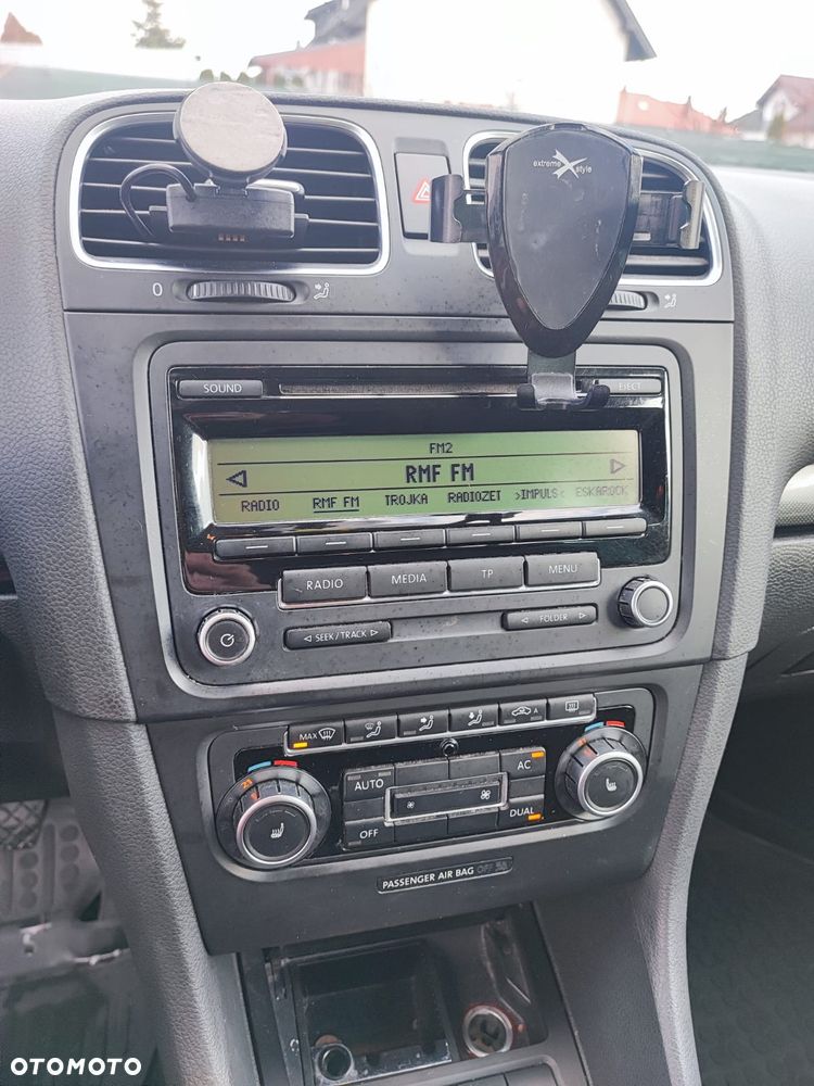 Volkswagen Golf 2.0 TDI Comfortline - 5