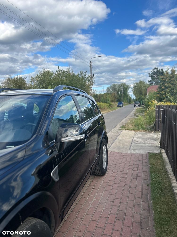 Chevrolet Captiva 3.2 4WD 7 Sitzer LT - 7