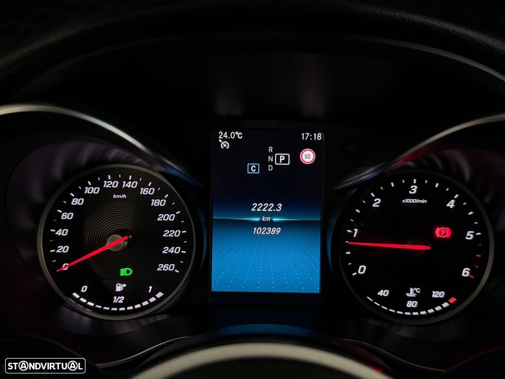 Mercedes-Benz C 300 d Avantgarde - 21