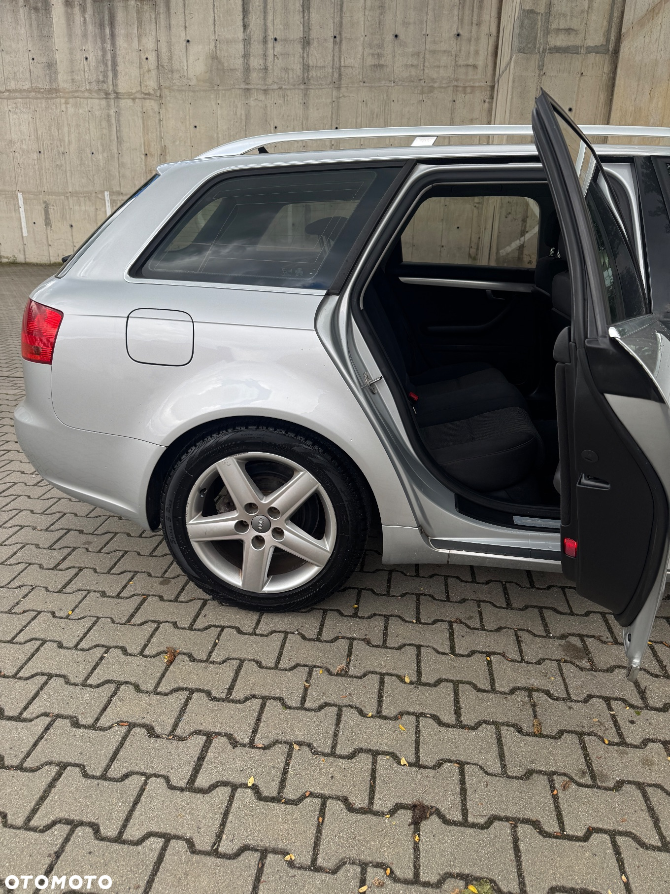Audi A4 Avant 2.0 TDI - 23