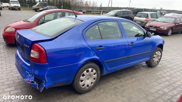 SKODA OCTAVIA II LIFT 1.9 TDI 79KW BXE KOD LAKIERU 4590 CAŁA NA CZĘŚCI