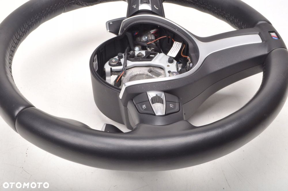 BMW 1 F20 M140i 3.0  KIEROWNICA SKÓRZANA - 8