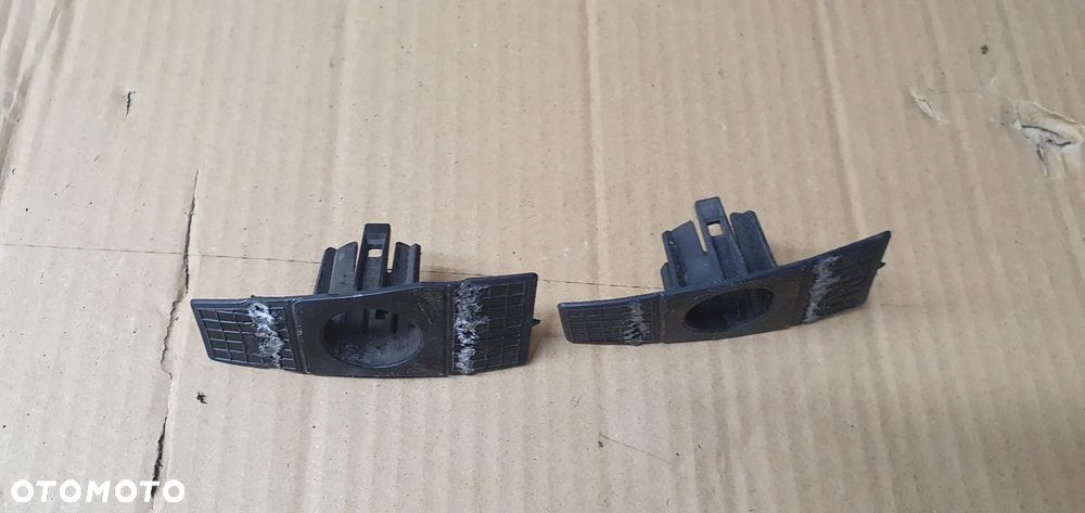 Koszyk koszyczek mocowanie czujnika PDC tył VW Golf VIII 8 5H0919491B - 2