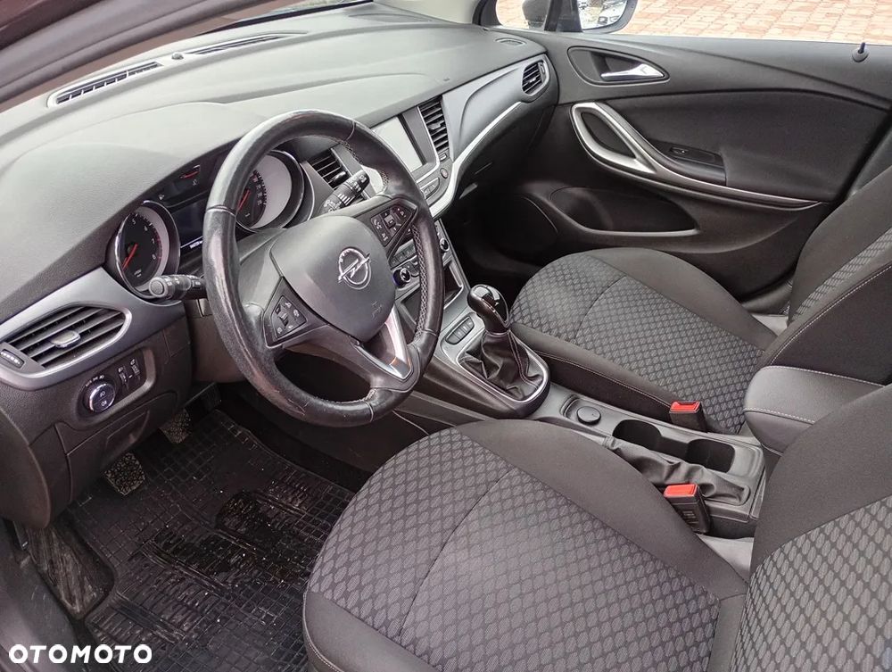 Opel Astra 1.4 T Enjoy - 7