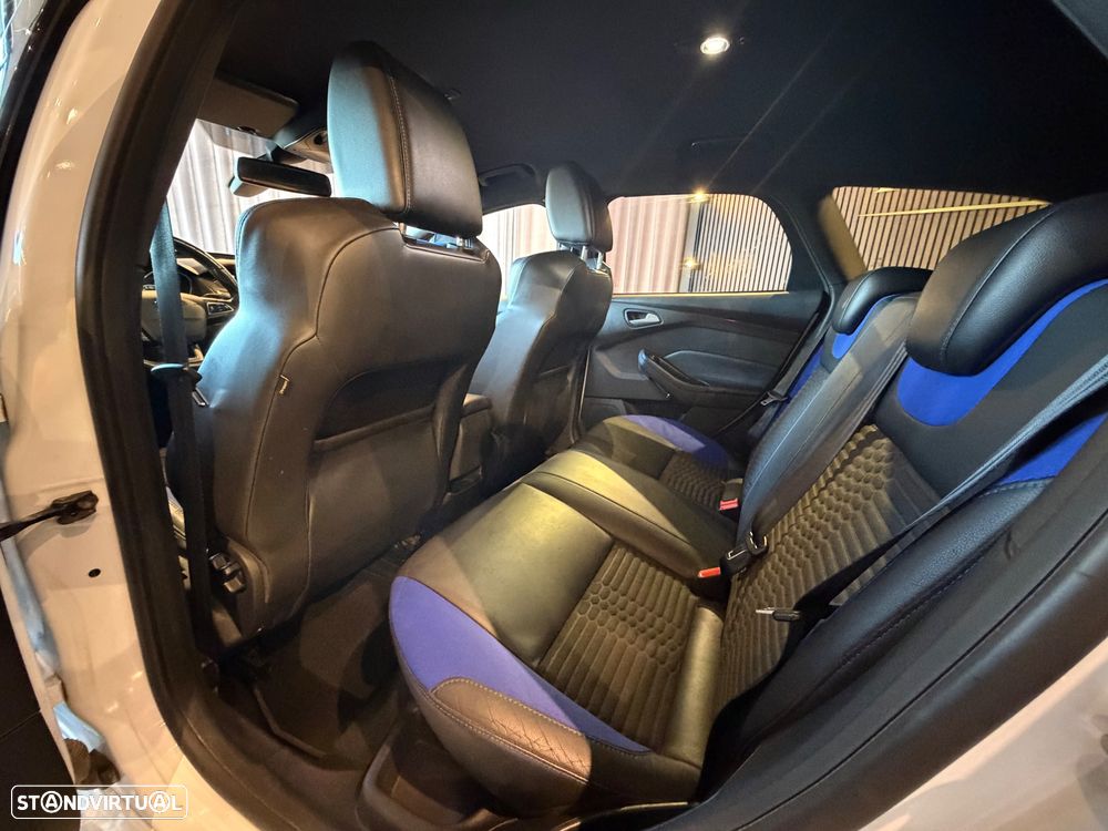 Ford Focus SW 2.0 TDCi ST-2 - 26