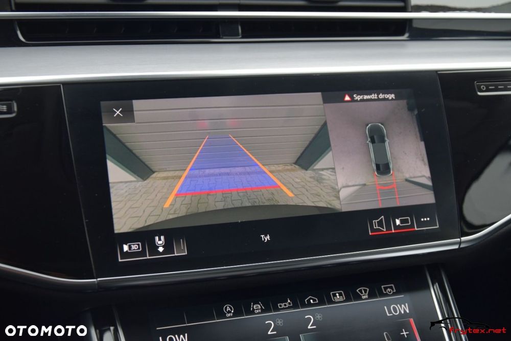Audi A8 - 30
