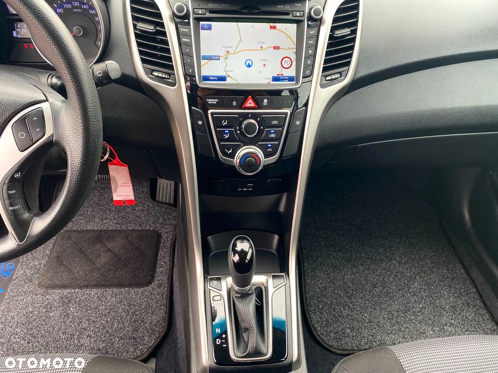 Hyundai i30 - 16
