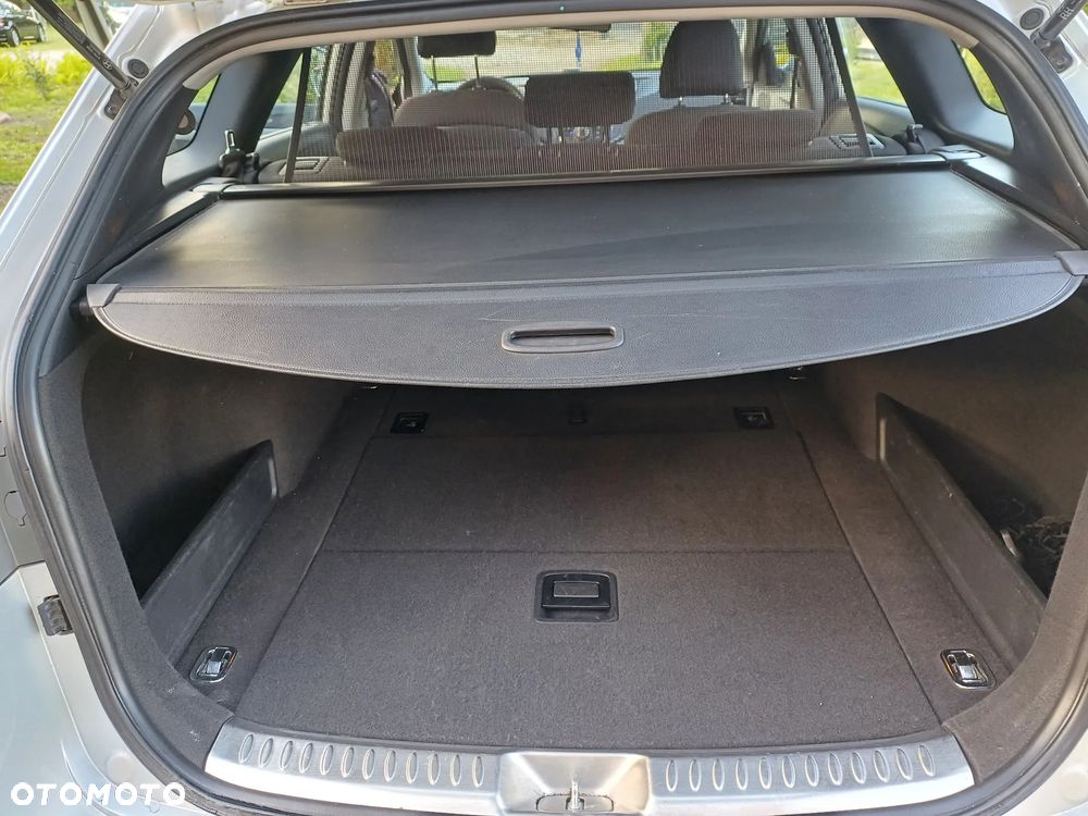 Hyundai i40 1.7 CRDi Comfort - 24