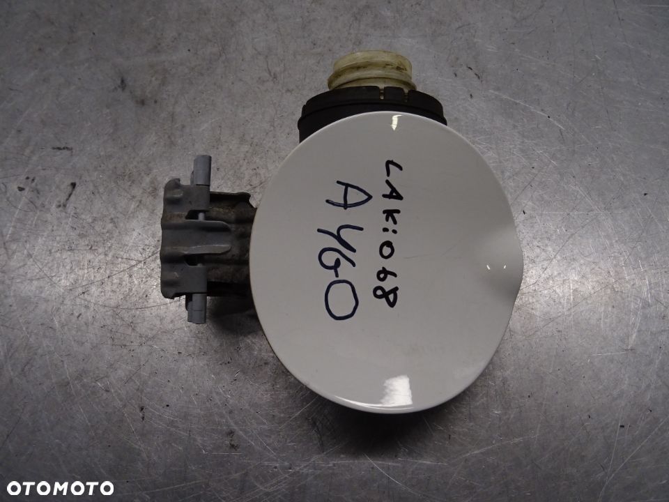 TOYOTA AYGO LIFT HB 3D 08-12 1.0B KLAPKA WLEWU PALIWA LAK: 068 - 1