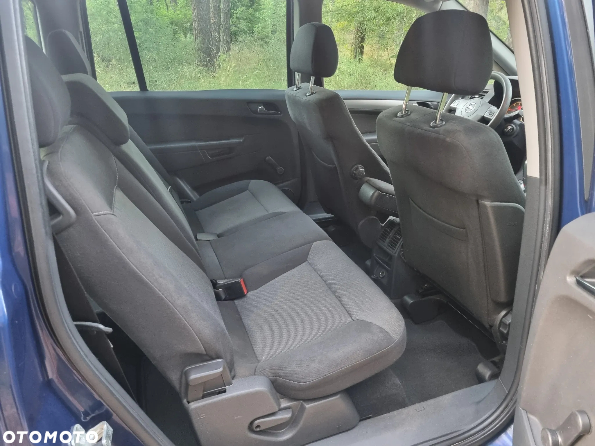 Opel Zafira 1.9 CDTI Automatik - 12
