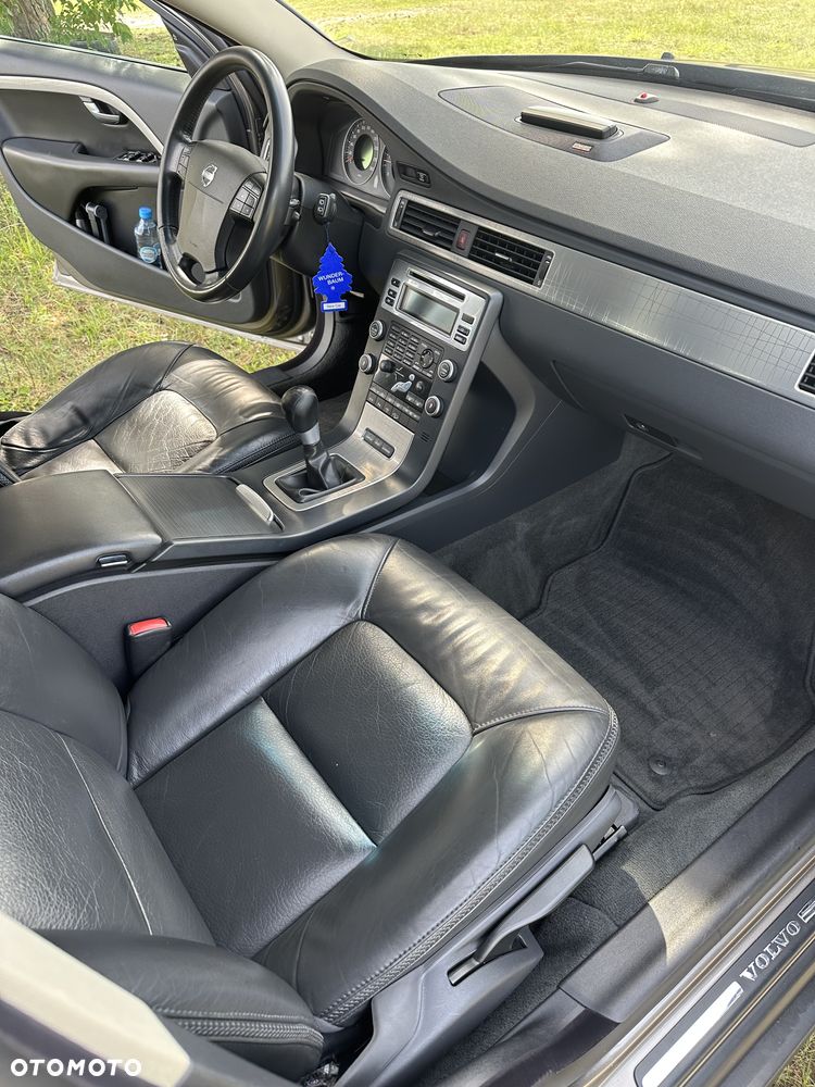 Volvo XC 70 D5 AWD Summum - 24