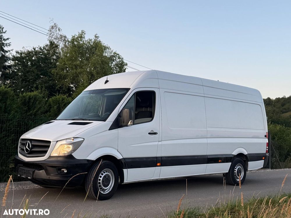 Mercedes-Benz Sprinter - 12