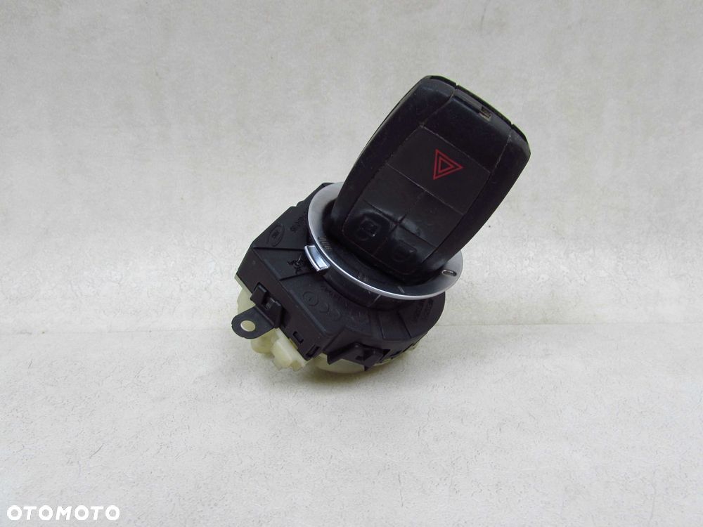 VOLVO C30 S40 V50 C70 STACYJKA KLUCZYK 31300585 04-13 - 2