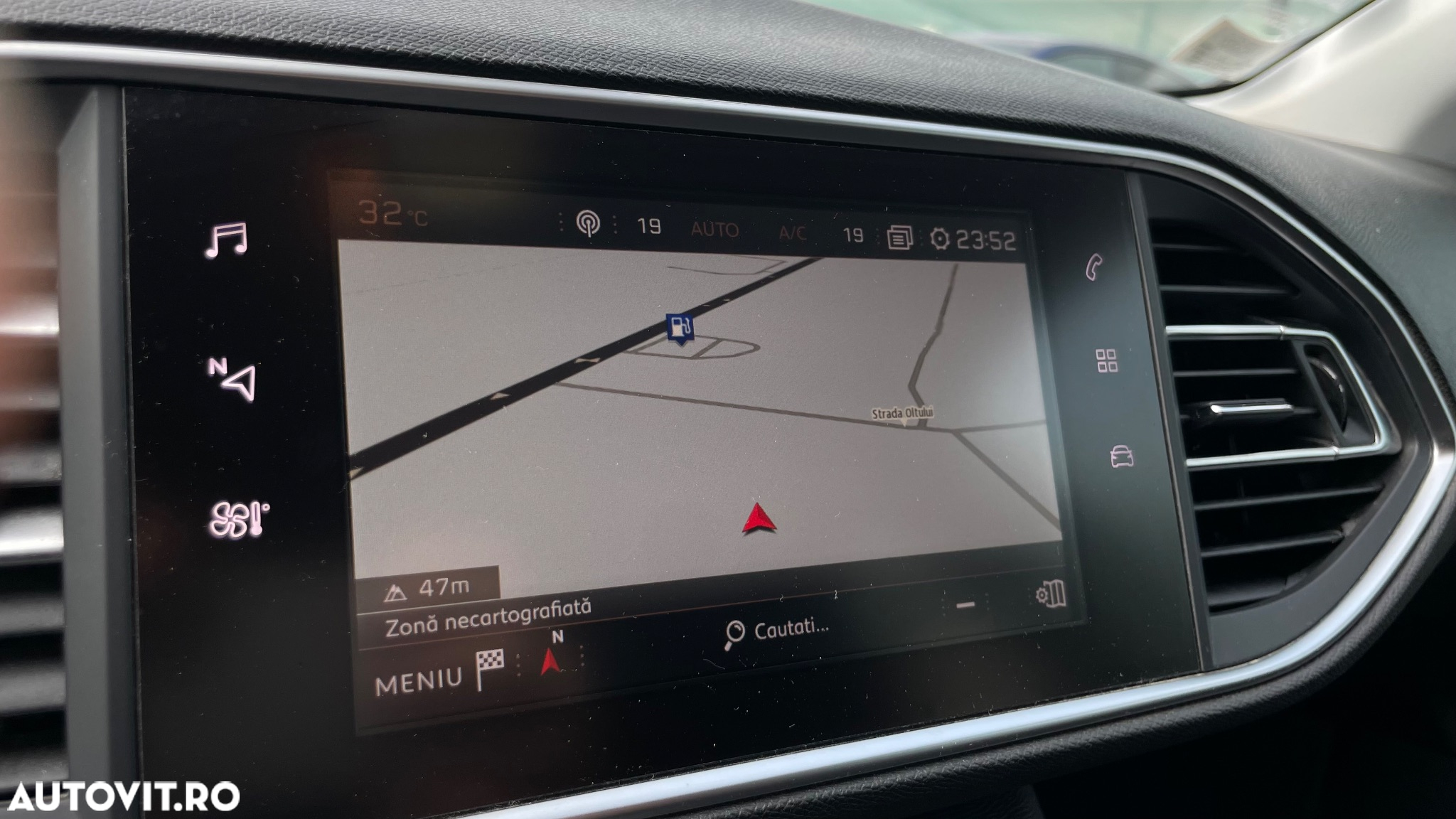 Peugeot 308 PureTech 110 Stop & Start Style - 11
