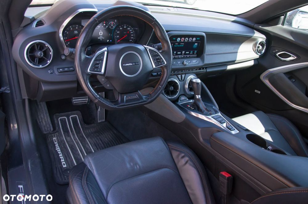 Chevrolet Camaro 6.2 V8 - 8