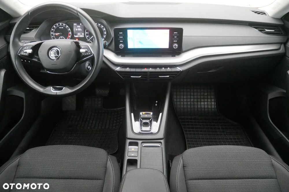 Skoda Octavia 2.0 TDI Ambition DSG - 8