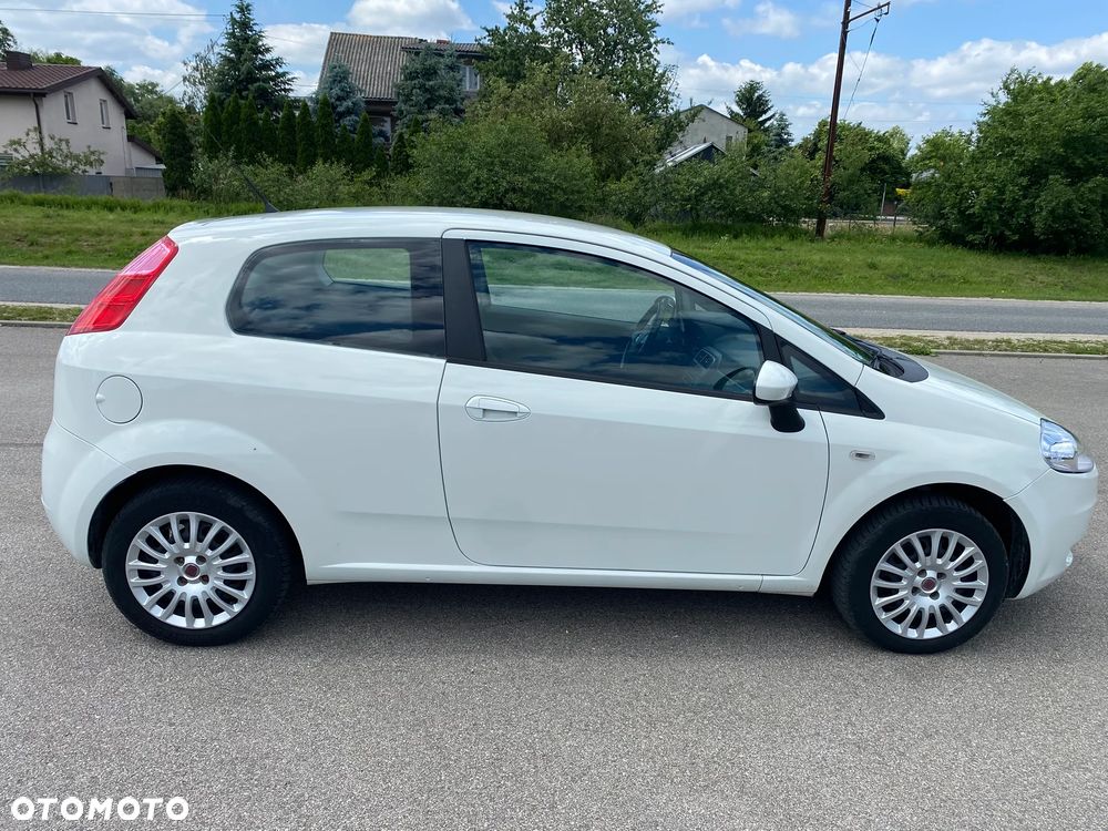 Fiat Grande Punto 1.2 8V Actual - 4