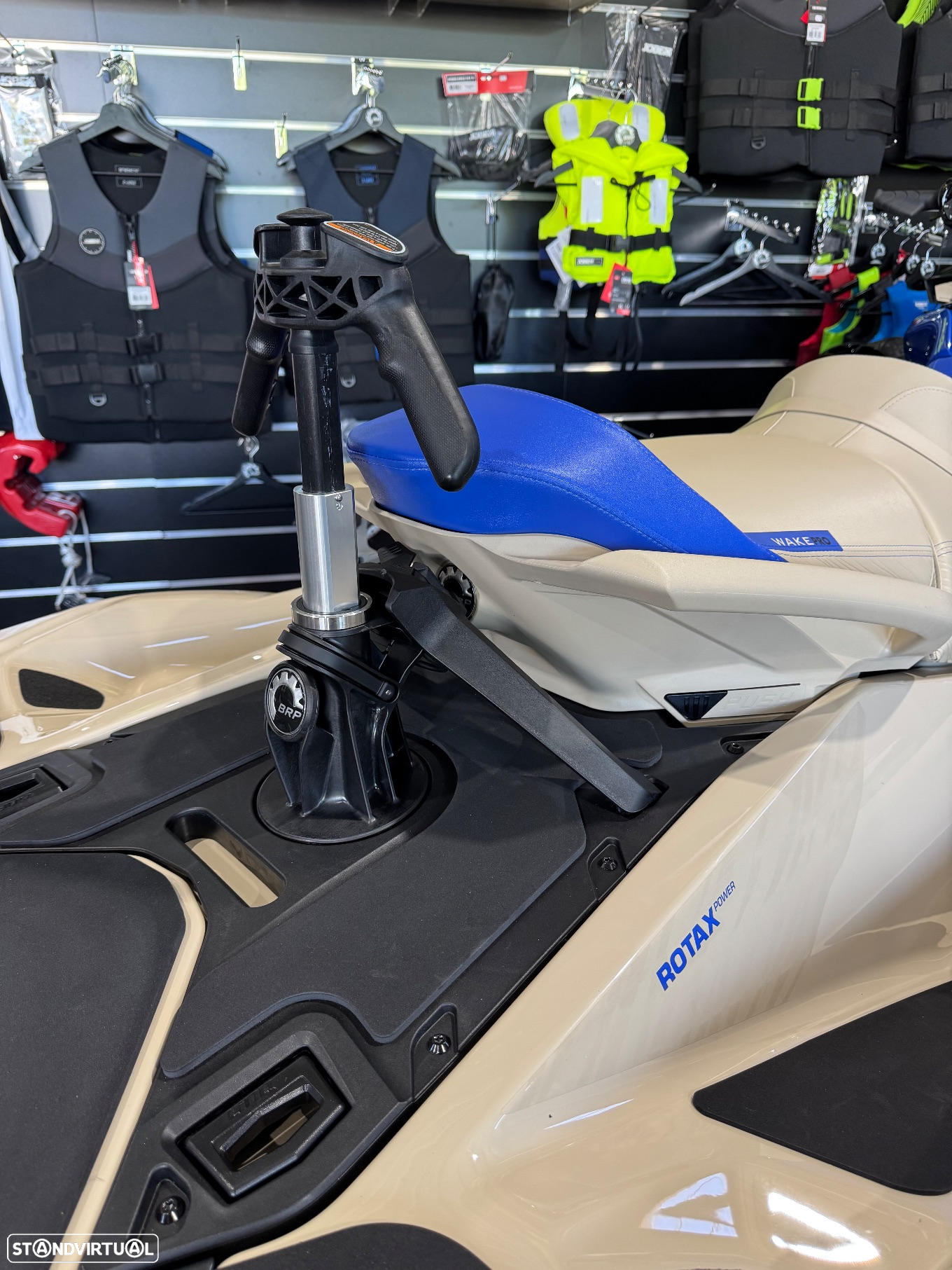 Sea-Doo Wake Pro 230 - 3