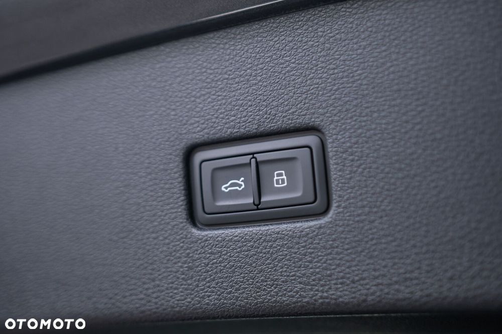Audi Q8 TDI mHEV 210 kW Quattro Tiptronic - 12