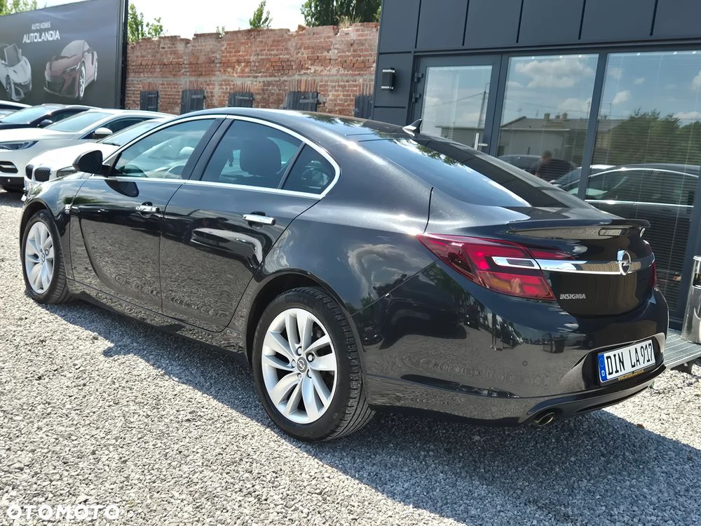 Opel Insignia 1.4 T Cosmo S&S - 9
