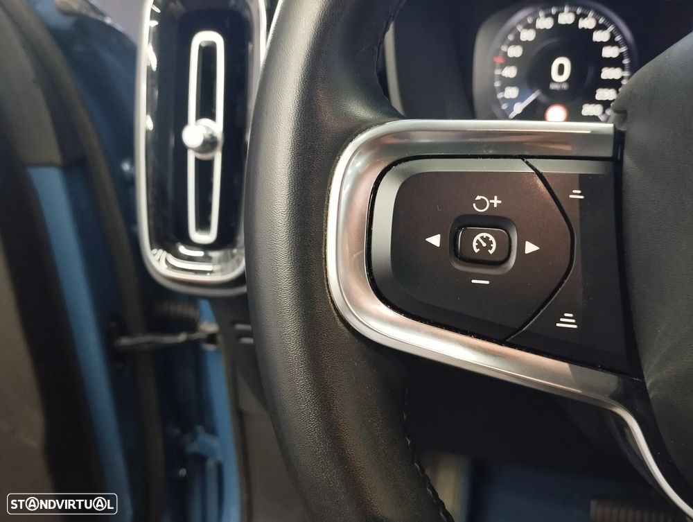 Volvo XC 40 1.5 T5 PHEV Plus Dark - 25