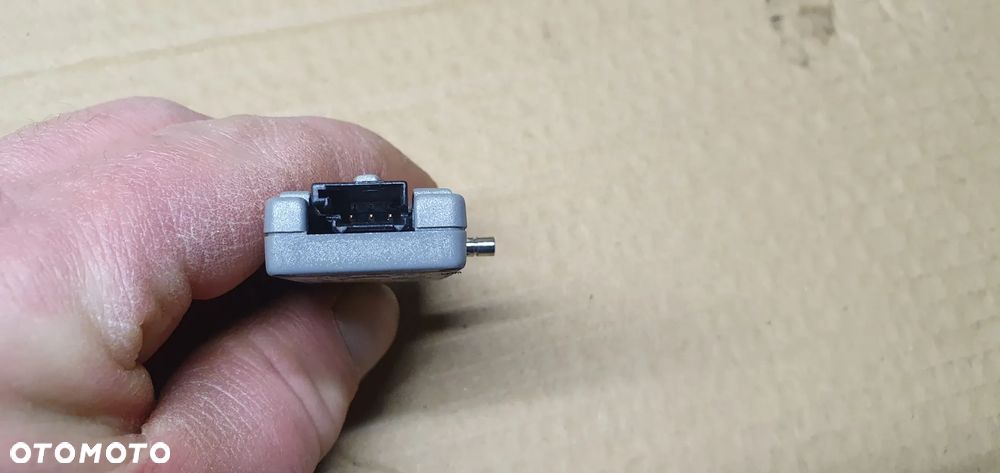 Wzmacniacz anteny moduł VW Touareg 7L6035577 - 2
