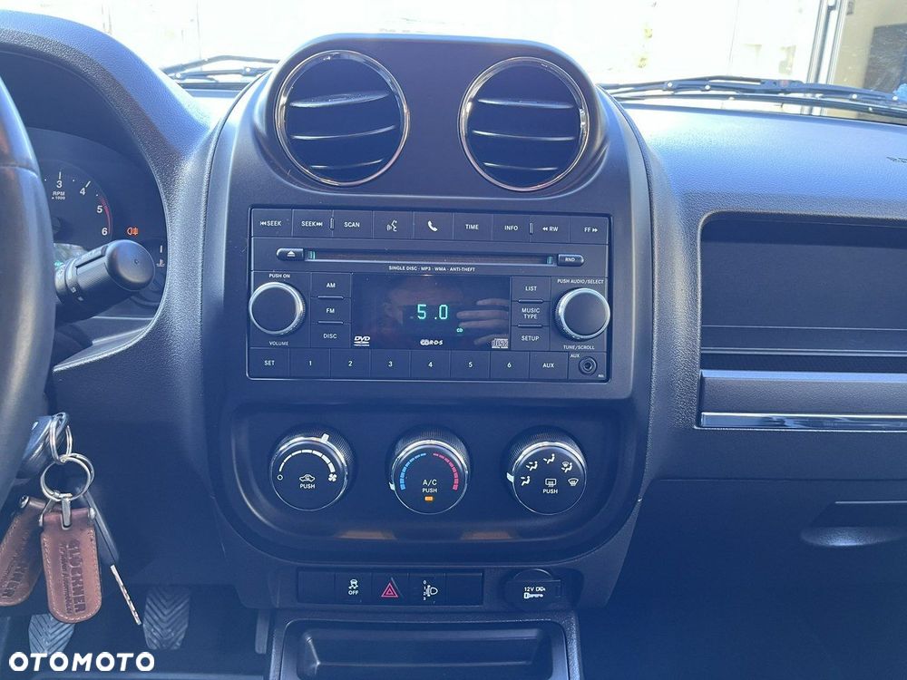 Jeep Compass - 12