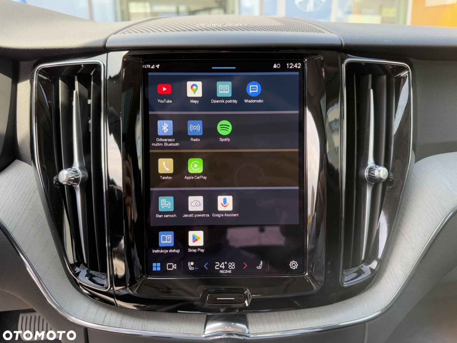 Volvo XC 60 - 21