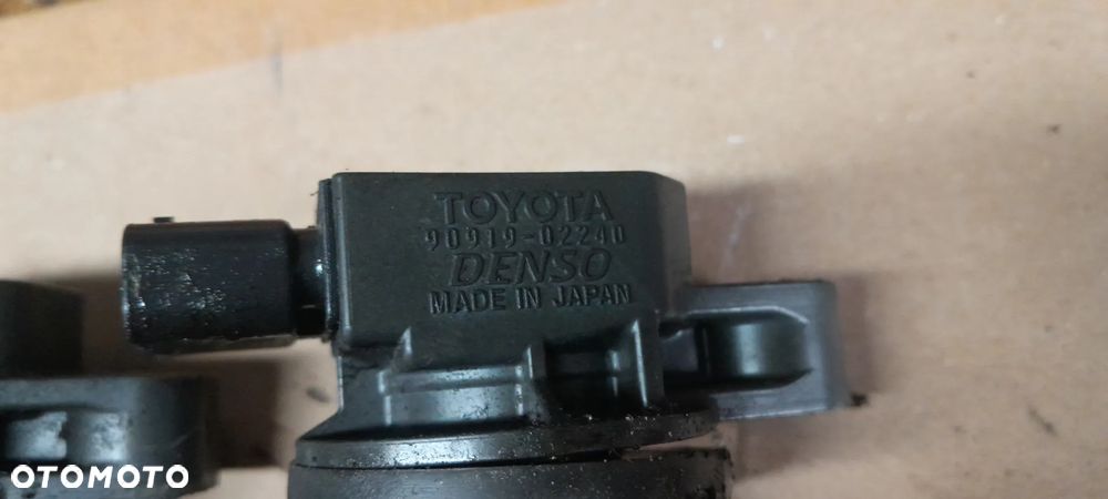 TOYOTA PRIUS II 1.5 HYBRYD 2003-2009 ROK CEWKA ZAPŁONOWA - 2