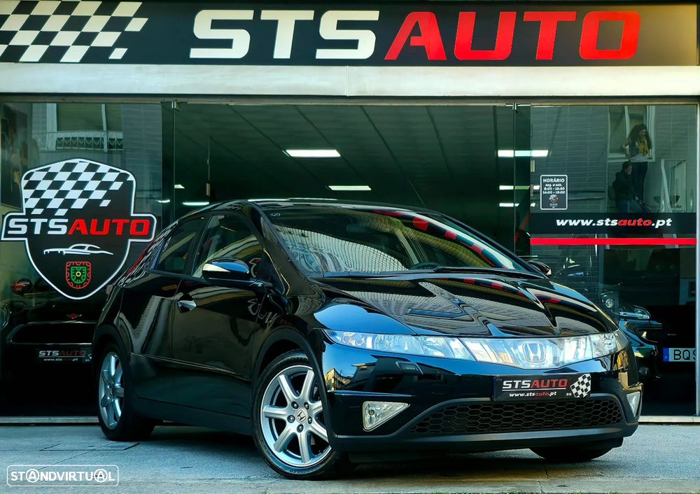 Honda Civic 1.8 Executive NAVI - 51