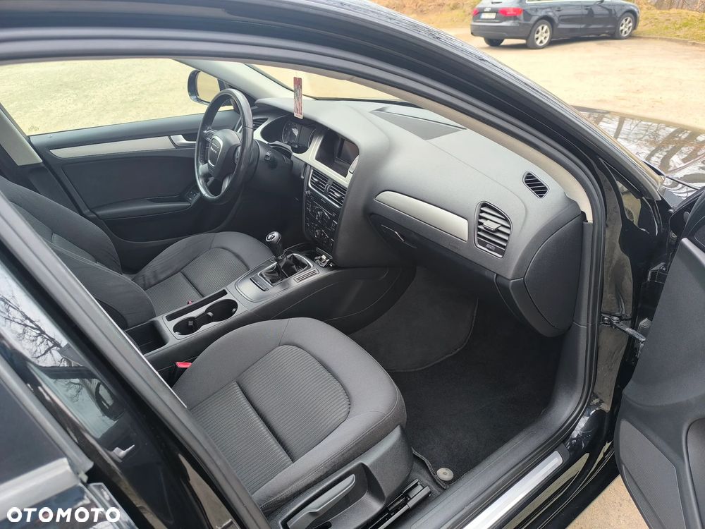Audi A4 Avant - 5