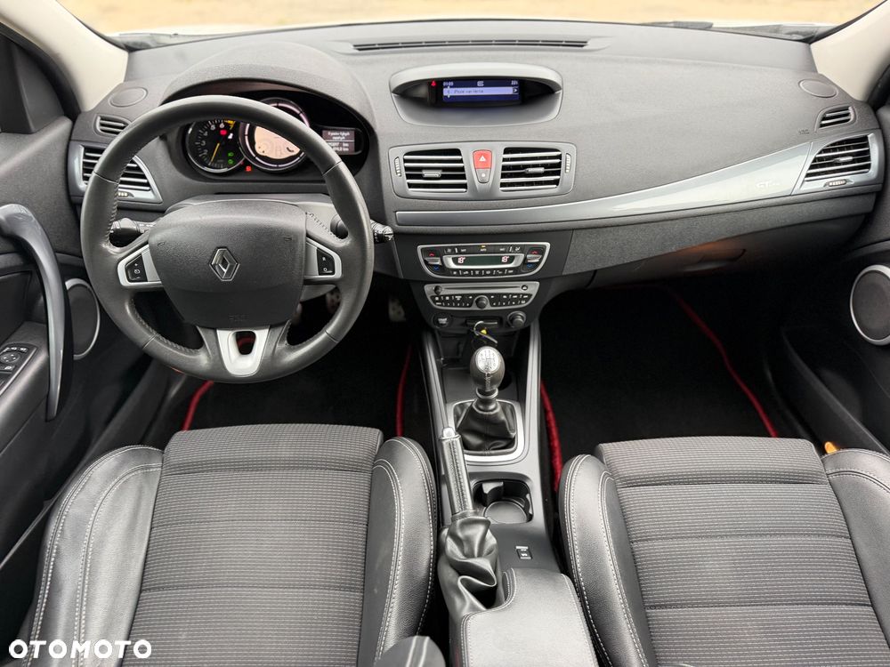 Renault Megane TCe 130 Luxe - 27
