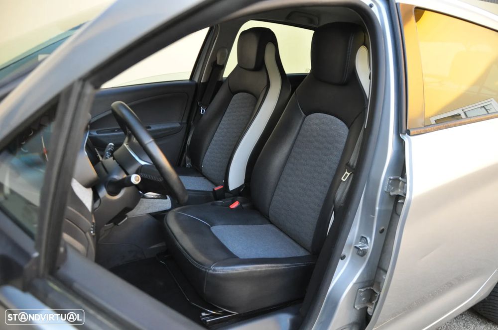 Renault Zoe (c/ Bateria) EV50 110hp Evolution - 35