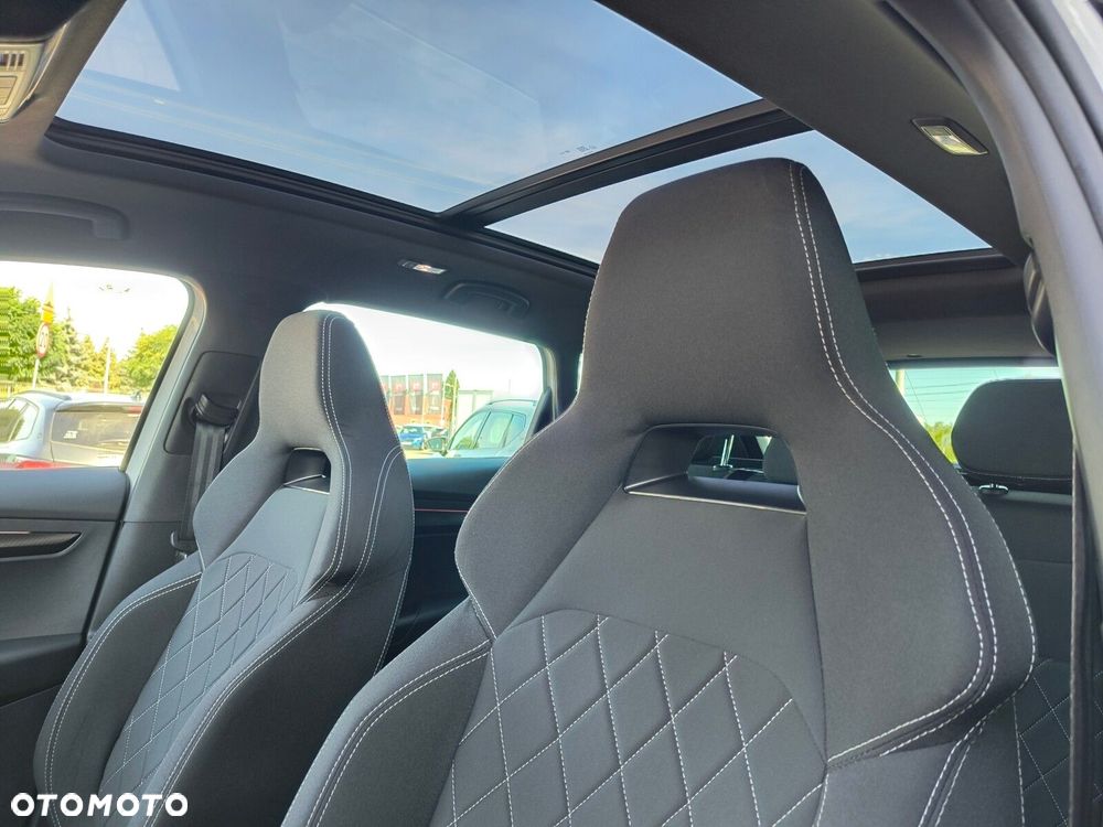 Skoda Karoq 1.5 TSI ACT Sportline DSG - 14