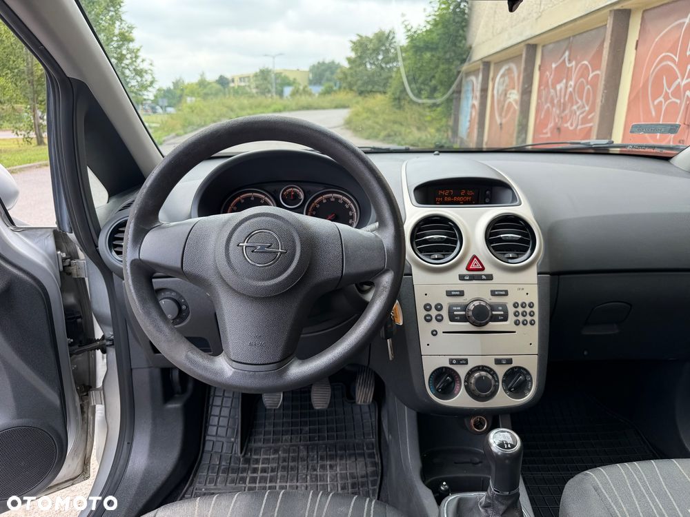 Opel Corsa 1.2 16V Enjoy - 9